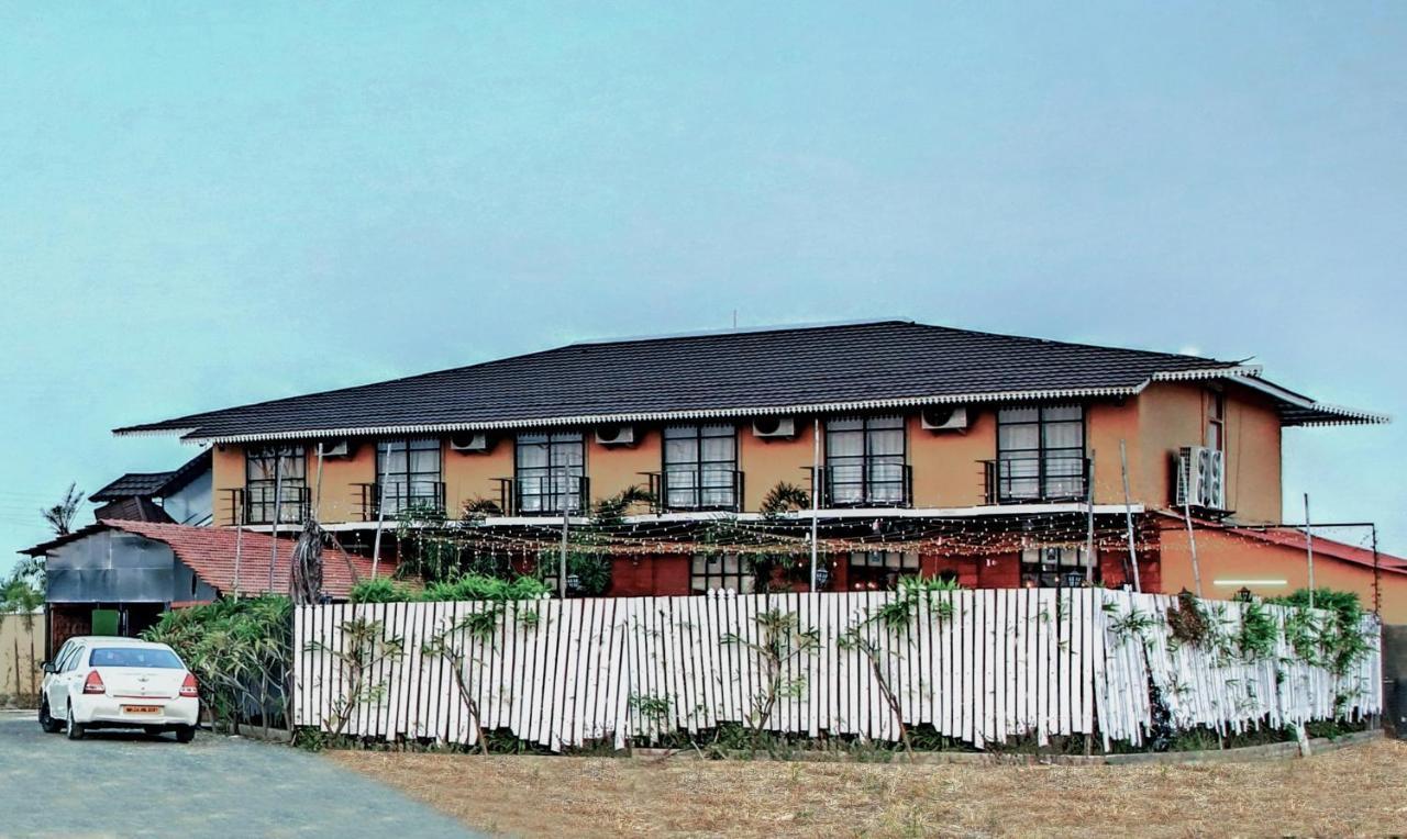 Treebo Trend Hotel Wildernest Zoological Park Nagpur Exterior foto